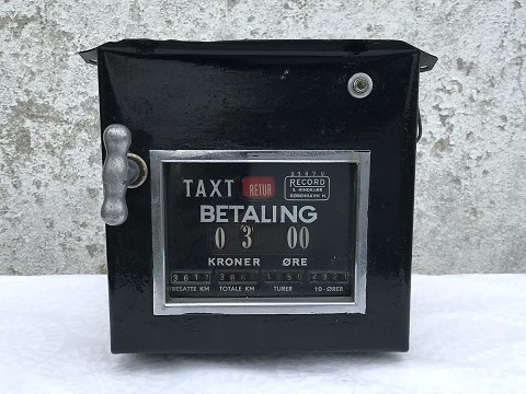 Taximeter
* 750kr