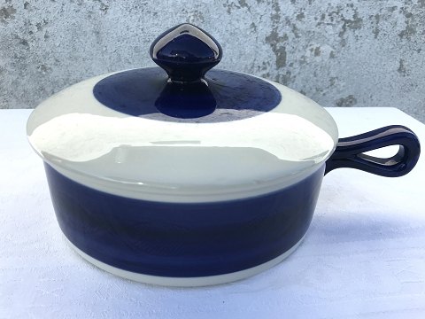 Rörstrand
Blaues koka
Karotte mit Deckel
# 64
* 350 DKK