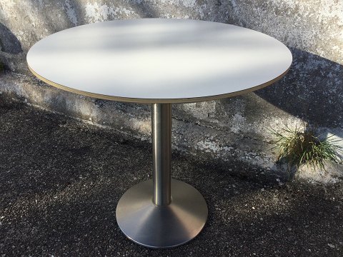 Danish modern / Dining tables
