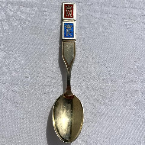 Various silver cutlery