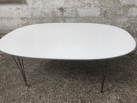 Danish modern / Dining tables