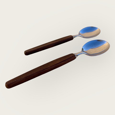 Lundtofte
Rosewood cutlery
Dinner spoon
*DKK 75
