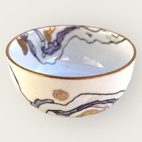 Various porcelain