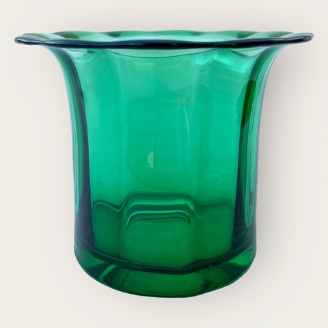 Green glass
vase
*DKK 400