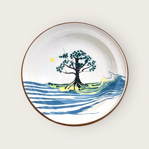 Large ceramic dish
With landscape motif
*DKK 600