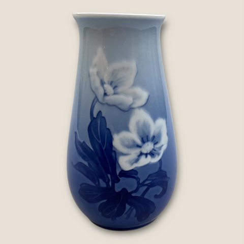 Bing & Grøndahl
Julerose
vase
#201 #678
*75Kr