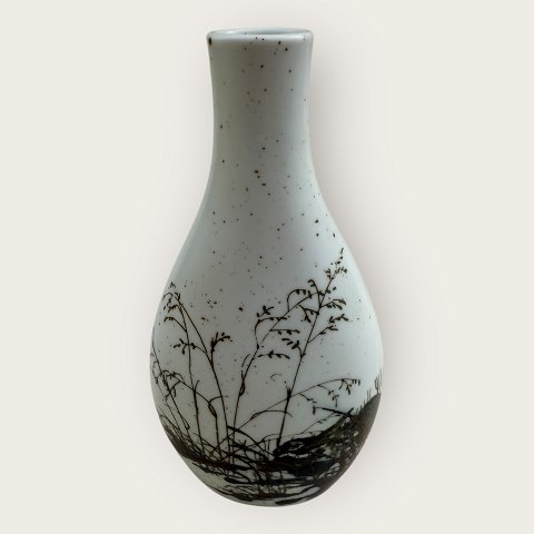 Royal Copenhagen
Nr. 1045/5142
Vase
375 DKK