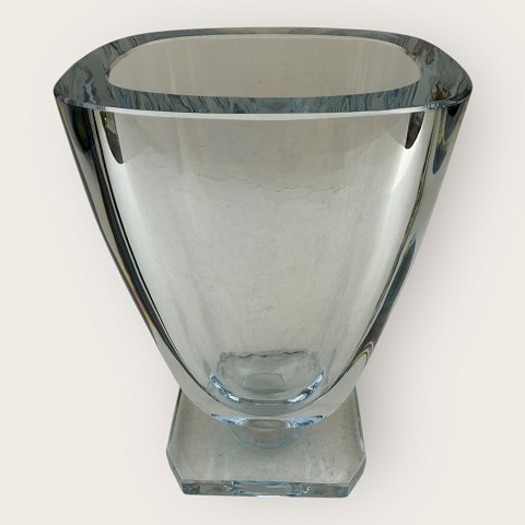 Strömberg glassworks
Glass vase
#B335
DKK 350