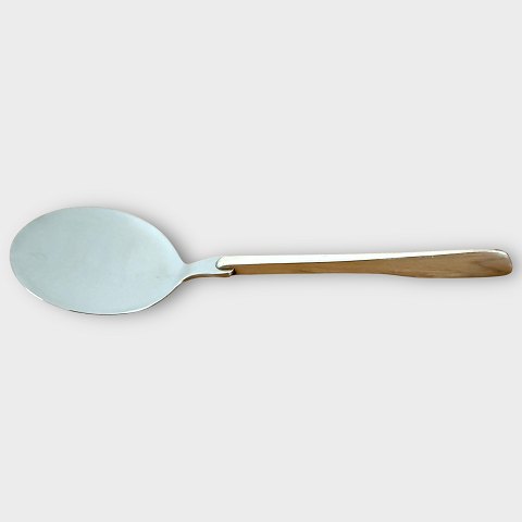 Frigast
Sterling silver / steel
serving spade
*DKK 975