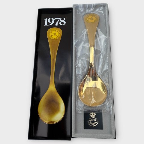 George Jensen
Year spoon
1978
Meadow flower
* DKK 375
