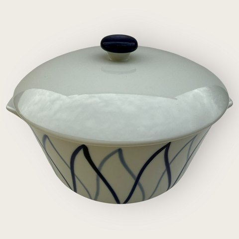 Lyngby
Danild 40
Harlekin
Stor gryde med låg
*425kr
