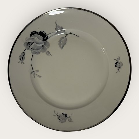 Black roseCopenhagen porcelain paintingLunch plate*DKK 50