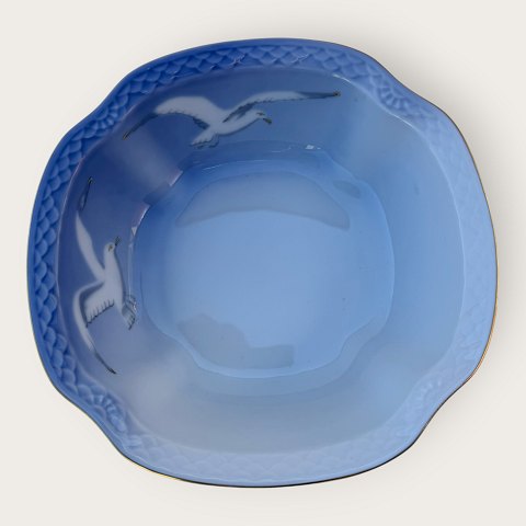 Bing & GrondahlMöwe mit GoldServierschüsselNr. 575*DKK 300