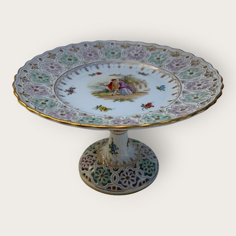Carl ThiemePorcelain Centerpiece*DKK 650
