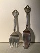 Bunches of grapes
Fishing cutlery
Silver & steel
Cohr
*DKK 875