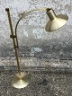 Stehlampe
450 DKK