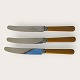 Mutual6 steel knives with light-colored handles*150 DKK for the set