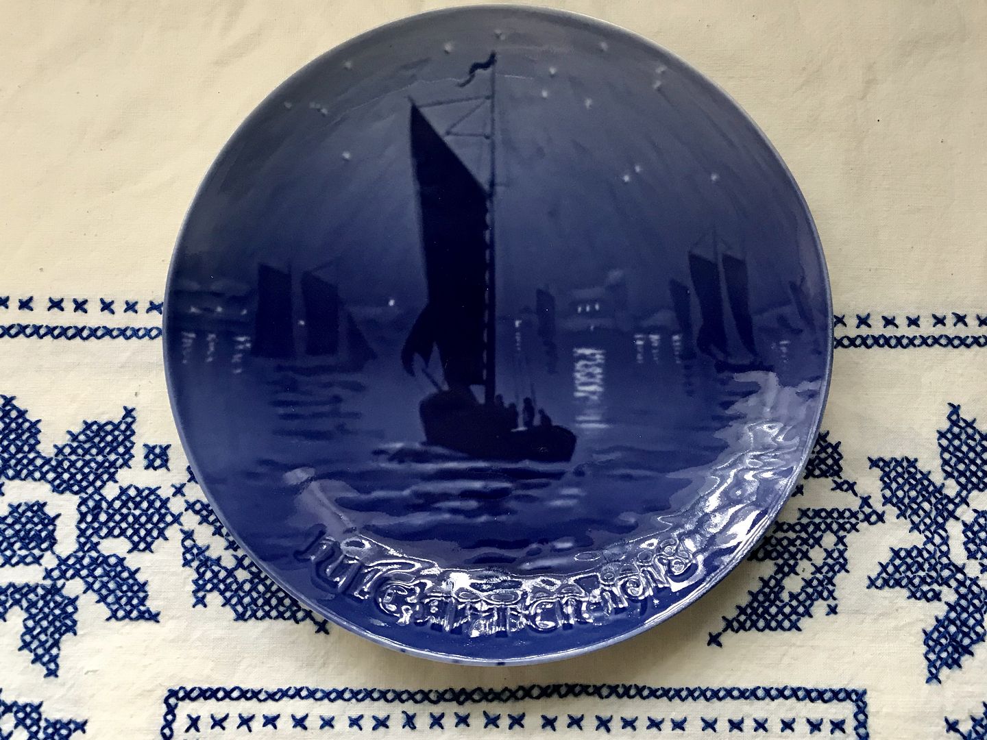 Bing /& Grondahl Christmas Plate 1918