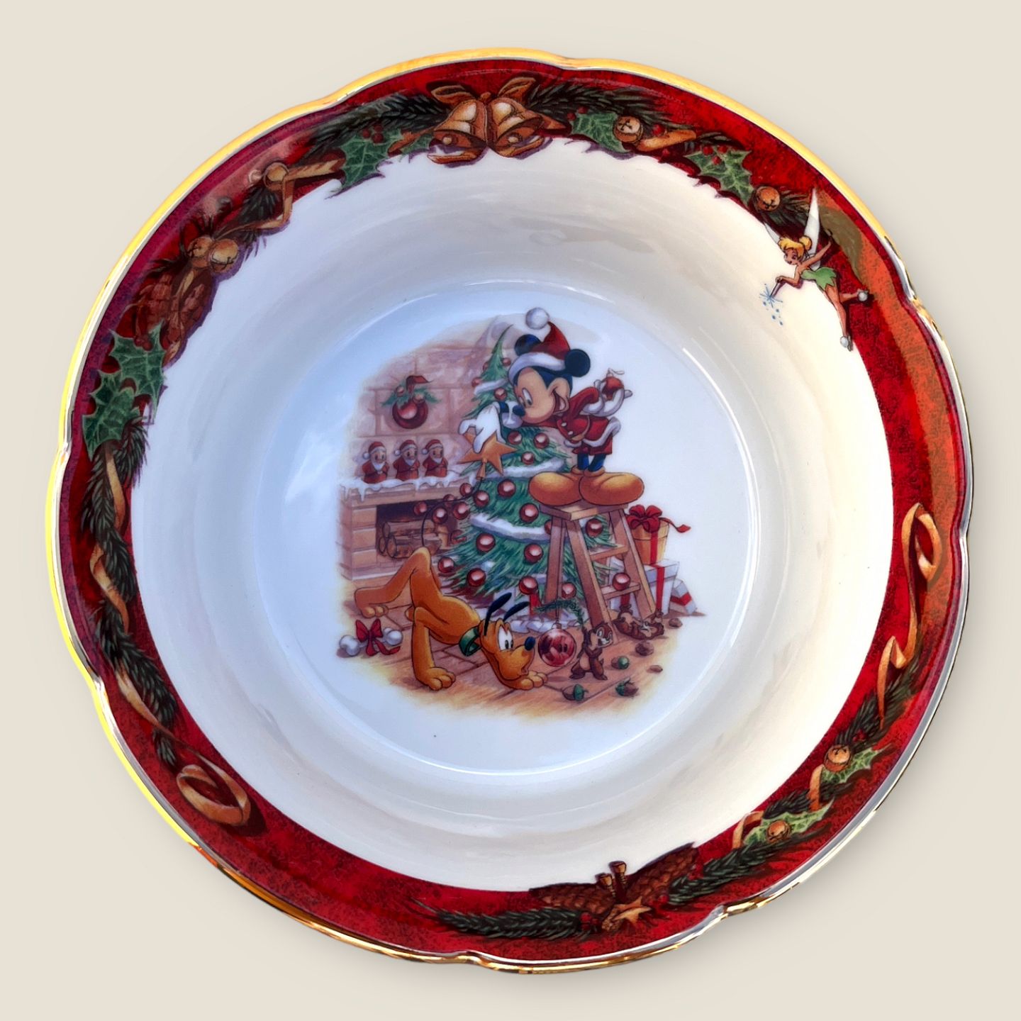 Moster Olga Antik & Design Firkløveren * Disney jul * Skål * Plutos